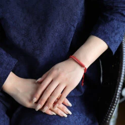 Bracelet Fil Rouge « Élégance Asiatique » En Cinabre -Moment Ici 2 33