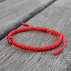 Bracelet « Dragon » En Fil Rouge -Moment Ici 2Bracelet tibetain couple 3