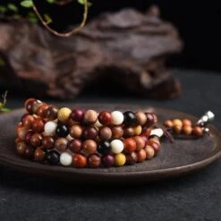 Mâlâ « Porte-Bonheur » 108 Perles En Bois De Santal -Moment Ici 9 7