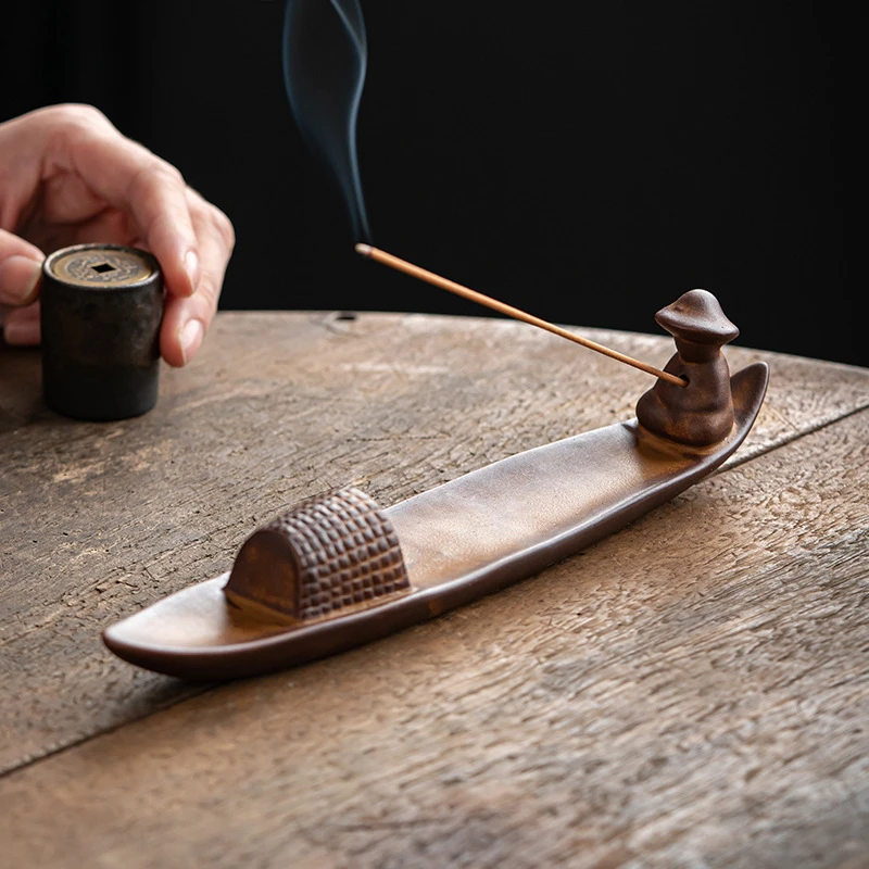 Encensoir « Pêcheur » En Céramique 3 Encensoir « Pêcheur » En Céramique – Image 2