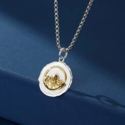 Collier Homme – Ascension Dorée 14 Collier Homme – Ascension Dorée -Moment Ici IMG 4354