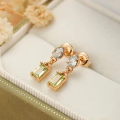 Boucles D’Oreilles Péridot Et Topaze – Géométrie Raffinée, Argent Plaqué Or -Moment Ici IMG 4904