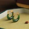 Boucles D’Oreilles Créoles Jade – Sérénité, Argent Plaqué Or