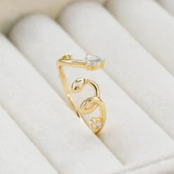 Bague Aigue Marine – Azure Élégance, Argent Plaqué Or 11 Bague Aigue Marine – Azure Élégance, Argent Plaqué Or -Moment Ici bague aigue marine azure elegance argent plaque or 2