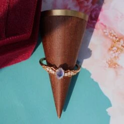 Bague Labradorite Et Cordiérite – Captivante, Argent Plaqué Or 25 Bague Labradorite Et Cordiérite – Captivante, Argent Plaqué Or -Moment Ici bague labradorite et cordierite captivante argent plaque or 7