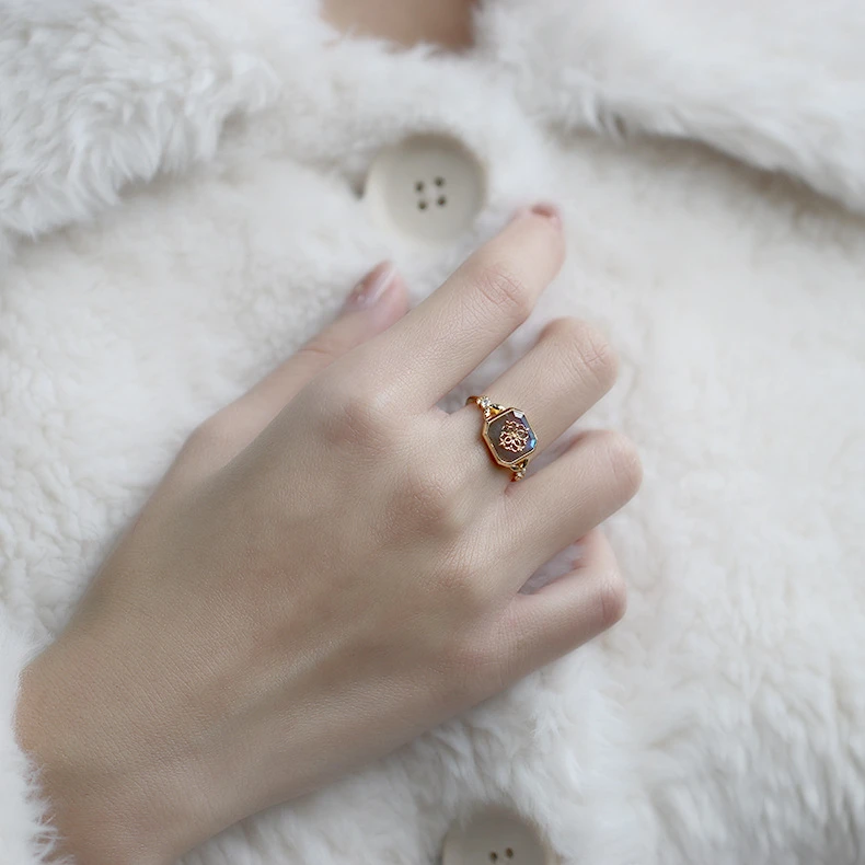Bague Labradorite – Vitalité, Argent Plaqué Or 5 Bague Labradorite – Vitalité, Argent Plaqué Or – Image 3