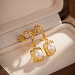 Boucles D’Oreilles Perle – Caresse Subtile, Argent Plaqué Or -Moment Ici bague perle rosee matinale argent plaque or 23