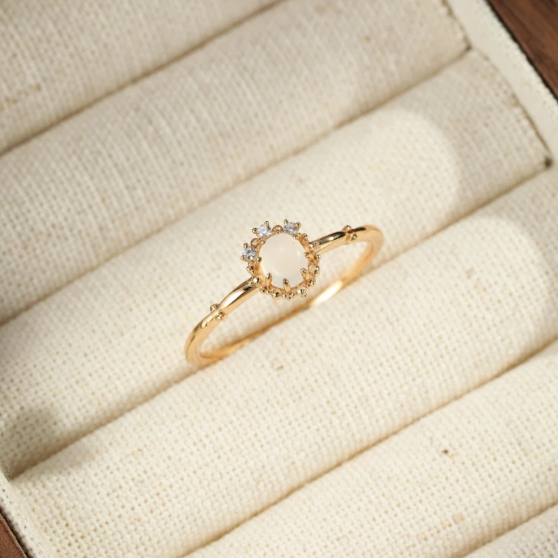 Bague Pierre De Lune – Élégance Lustrée, Argent Plaqué Or 5 Bague Pierre De Lune – Élégance Lustrée, Argent Plaqué Or – Image 3