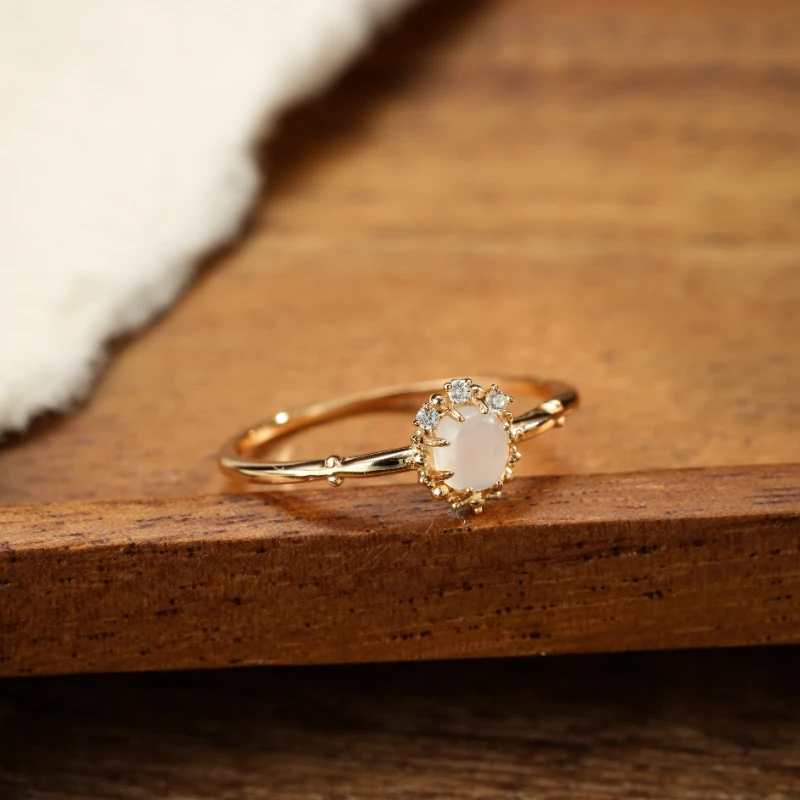 Bague Pierre De Lune – Élégance Lustrée, Argent Plaqué Or 6 Bague Pierre De Lune – Élégance Lustrée, Argent Plaqué Or – Image 4