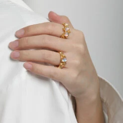 Bague Pierre De Lune – Jardin De Lumière, Argent Plaqué Or 17 Bague Pierre De Lune – Jardin De Lumière, Argent Plaqué Or -Moment Ici bague pierre de lune jardin de lumiere argent plaque or 2