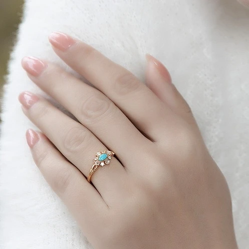 Bague Turquoise Et Pierre De Lune – Ciel D’Été, Argent Plaqué Or 5 Bague Turquoise Et Pierre De Lune – Ciel D’Été, Argent Plaqué Or – Image 3