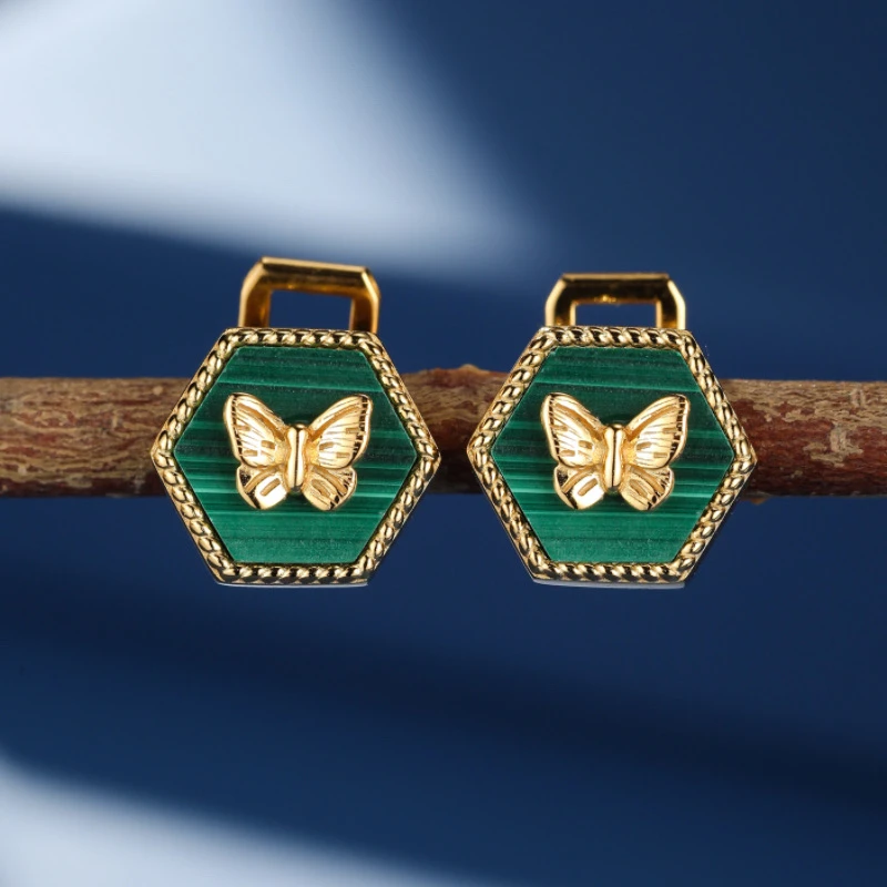 Boucles D’Oreilles Malachite – Élégance Papillon, Argent Plaqué Or 3 Boucles D’Oreilles Malachite – Élégance Papillon, Argent Plaqué Or
