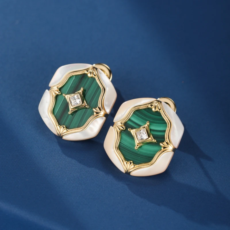 Boucles D’Oreilles Malachite Et Nacre – Astres En Verdures, Argent Plaqué Or 8 Boucles D’Oreilles Malachite Et Nacre – Astres En Verdures, Argent Plaqué Or – Image 6