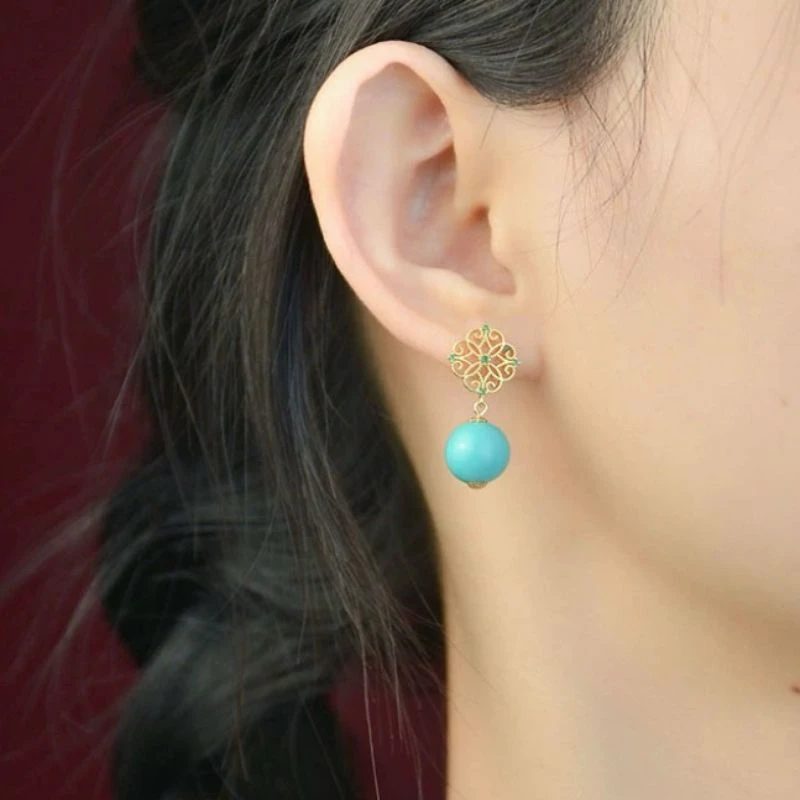 Boucles D’Oreilles Turquoise – Découpe Exquise, Argent Plaqué Or 4 Boucles D’Oreilles Turquoise – Découpe Exquise, Argent Plaqué Or – Image 2