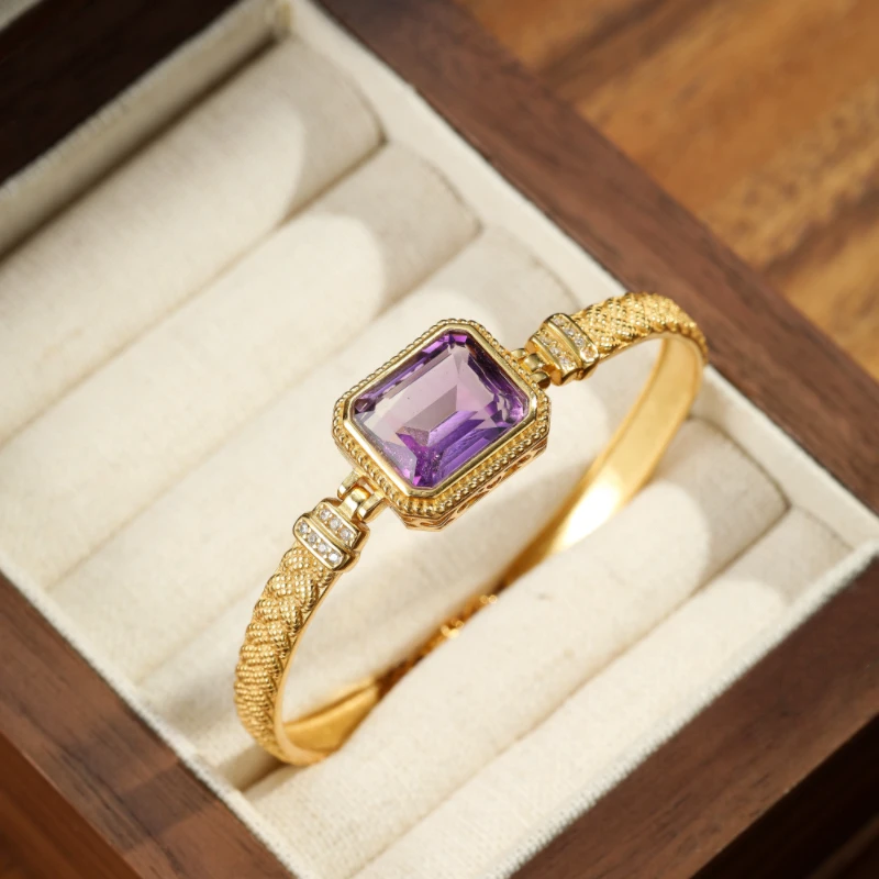 Bracelet Améthyste – Carré Violet, Argent Plaqué Or 4 Bracelet Améthyste – Carré Violet, Argent Plaqué Or – Image 2