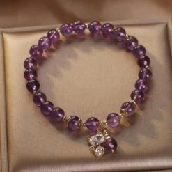 Bracelet Améthyste – Chaton Joyeux -Moment Ici bracelet amethyste chaton joyeux 4