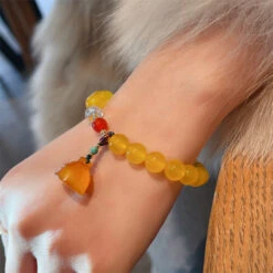 Bracelet « Clarté » En Agate Et Lotus -Moment Ici bracelet clarte en agate et lotus 4