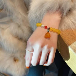 Moment Ici -Moment Ici bracelet clarte en agate et lotus 6