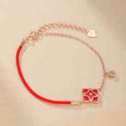 Bracelet Cordon Rouge – Fleur De Chance, Argent 925 -Moment Ici bracelet cordon rouge fleur de chance argent 925 3