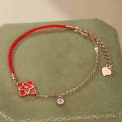 Bracelet Cordon Rouge – Fleur De Chance, Argent 925 -Moment Ici bracelet cordon rouge fleur de chance argent 925 5