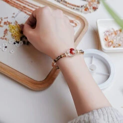 Bracelet Pierre De Soleil – Rayon De Lumière, Argent Plaqué Or -Moment Ici bracelet pierre de soleil rayon de lumiere argent plaque or