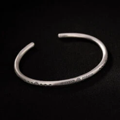 Bracelet Tibétain Trio – Mer Et Montagne -Moment Ici bracelet tibetain trio joie et confiance 4