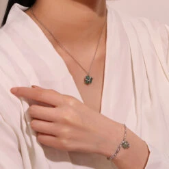 Collier Aventurine – Fleur De Sérénité, Argent 12 Collier Aventurine – Fleur De Sérénité, Argent -Moment Ici collier aventurine fleur de serenite argent