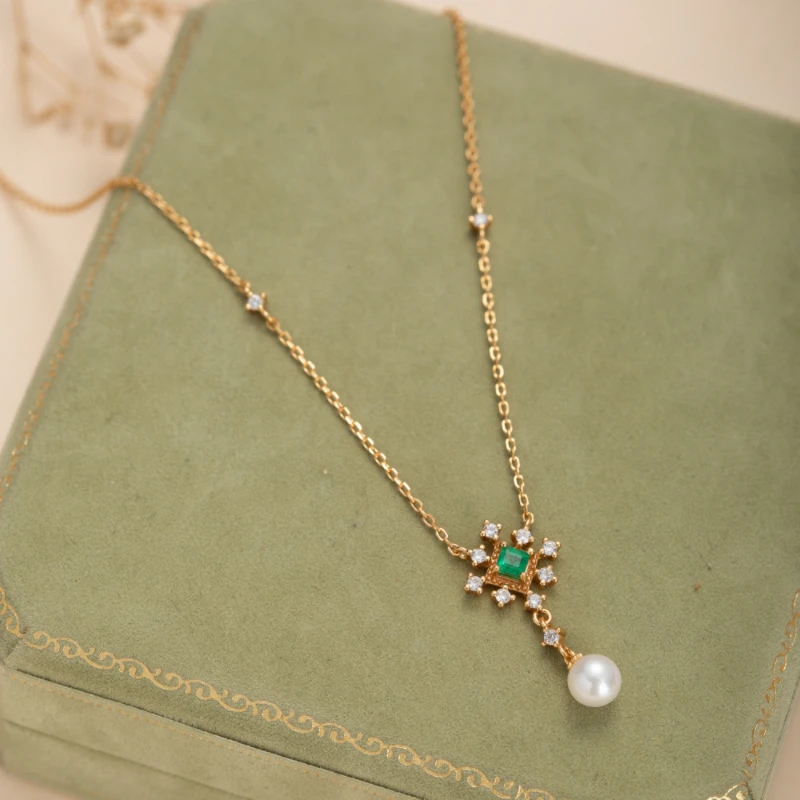 Collier Émeraude Et Perle – Étoile Divine, Argent Plaqué Or 5 Collier Émeraude Et Perle – Étoile Divine, Argent Plaqué Or – Image 3