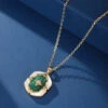 Collier Malachite Et Nacre – Astres En Verdures, Argent Plaqué Or -Moment Ici collier malachite et nacre astres en verdures argent plaque or 4