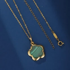 Collier Malachite – Étoile Fleur, Argent Plaqué Or 13 Collier Malachite – Étoile Fleur, Argent Plaqué Or -Moment Ici collier malachite etoile fleur argent plaque or 6