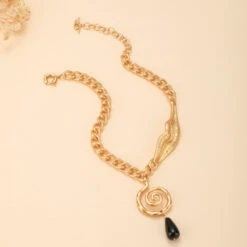 Collier Obsidienne – Vintage Spirale -Moment Ici collier obsidienne vintage spirale 6