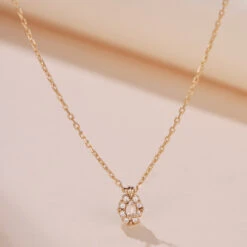 Collier Opale Blanche – Brume Étoilée, Argent Plaqué Or 12 Collier Opale Blanche – Brume Étoilée, Argent Plaqué Or -Moment Ici collier opale blanche brume etoilee argent plaque or 4