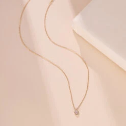 Collier Opale Blanche – Brume Étoilée, Argent Plaqué Or 14 Collier Opale Blanche – Brume Étoilée, Argent Plaqué Or -Moment Ici collier opale blanche brume etoilee argent plaque or 6