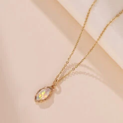 Collier Opale – Flamme Mystique, Argent Plaqué Or 13 Collier Opale – Flamme Mystique, Argent Plaqué Or -Moment Ici collier opale flamme mystique argent plaque or 4