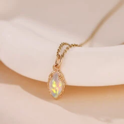 Collier Opale – Flamme Mystique, Argent Plaqué Or 12 Collier Opale – Flamme Mystique, Argent Plaqué Or -Moment Ici collier opale flamme mystique argent plaque or 6