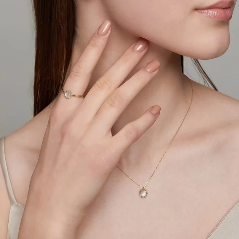 Bague Pierre De Lune – Élégance Lustrée, Argent Plaqué Or 4 Bague Pierre De Lune – Élégance Lustrée, Argent Plaqué Or – Image 2