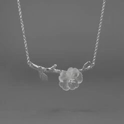 Collier Quartz Clair – Fleur De Tranquillité, Argent -Moment Ici collier quartz clair fleur de tranquillite argent 4