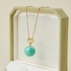 Collier Turquoise – Découpe Exquise, Argent Plaqué Or -Moment Ici collier turquoise decoupe exquise argent plaque or 7